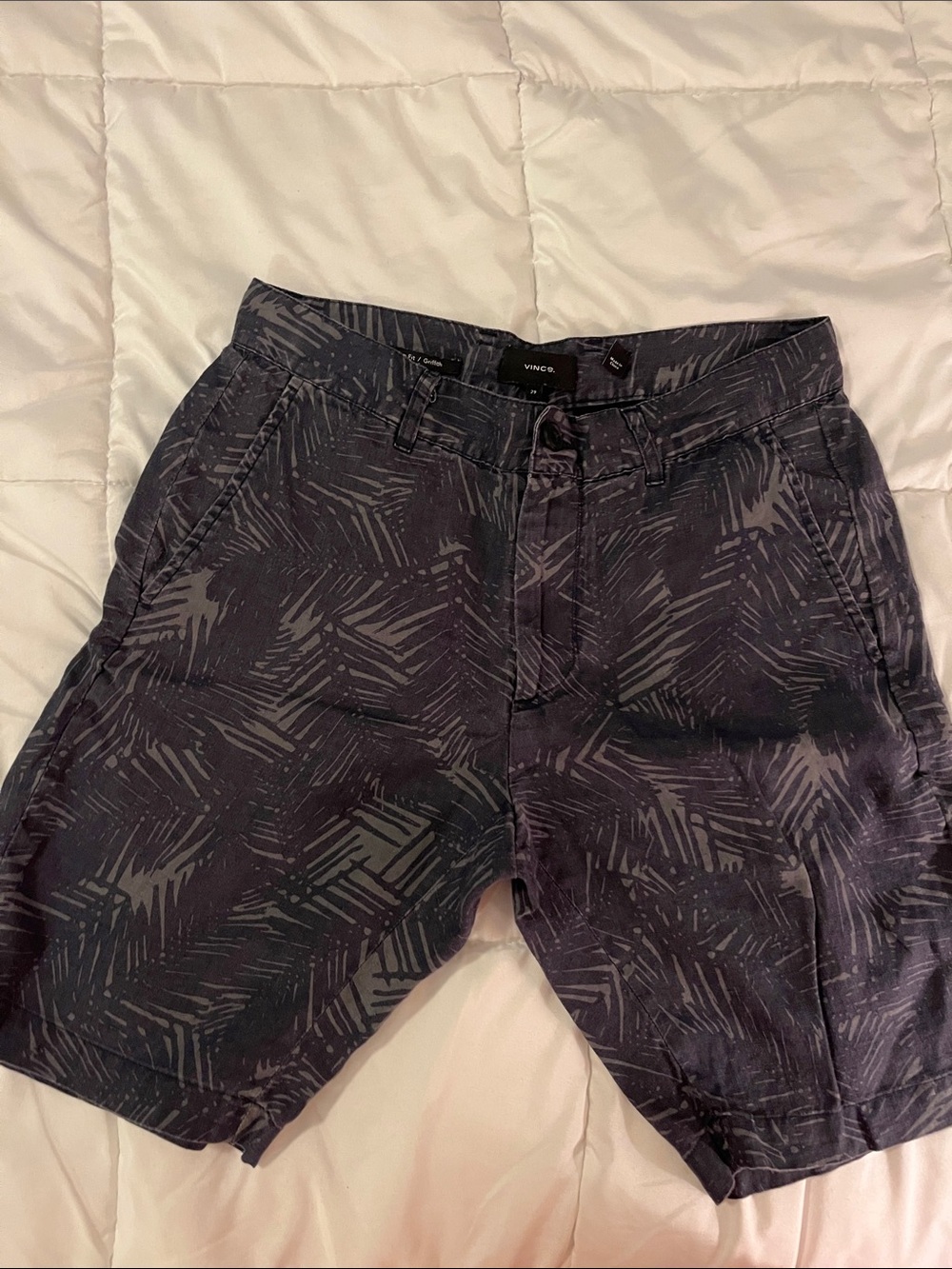 Vince Camuto Men's Charcoal Black Patterned Flat-Front hemp Shorts